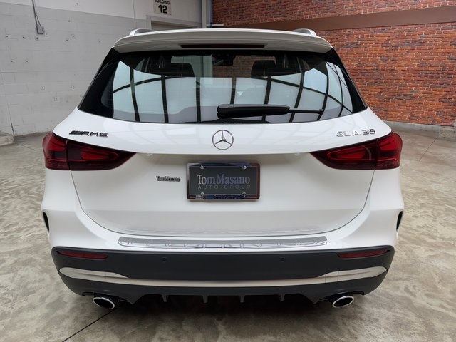 2025 Mercedes Benz GLA 35 AMG 4MATIC photo 3