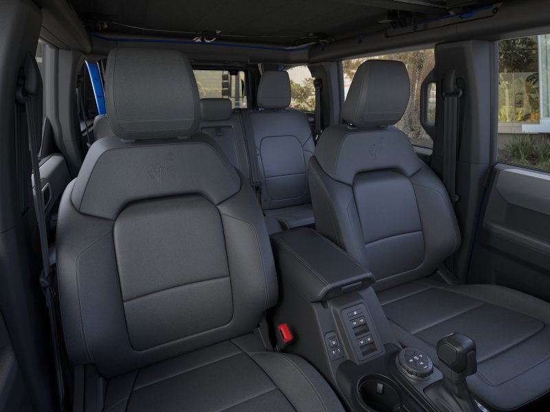 2025 Ford Bronco Big Bend photo 4