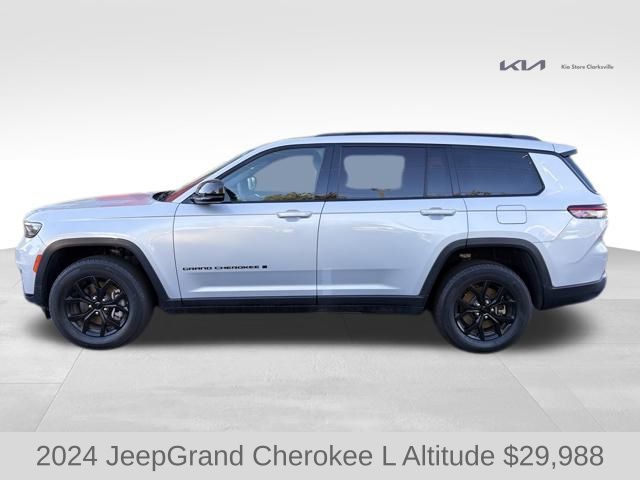 2024 Jeep Grand Cherokee Altitude photo 4