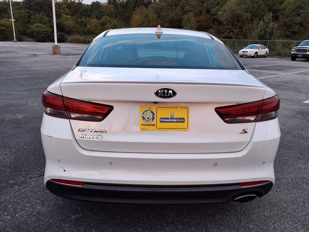 2018 Kia Optima S photo 21