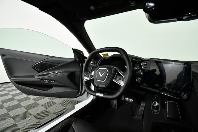 2025 Chevrolet Corvette Z06 2LZ photo 16