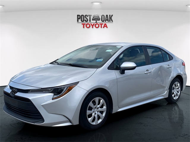 2024 Toyota Corolla LE photo 3