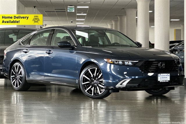 2025 Honda Accord Hybrid Touring's photo