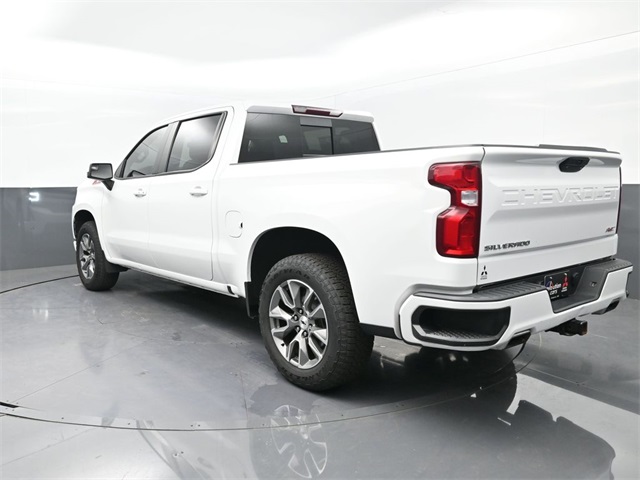 2022 Chevrolet Silverado 1500 RST photo 2