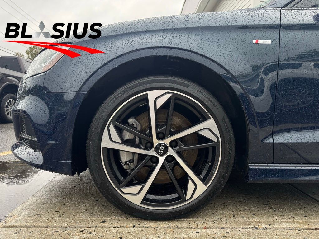 2020 Audi A3 2.0T Premium Plus Quattro photo 6