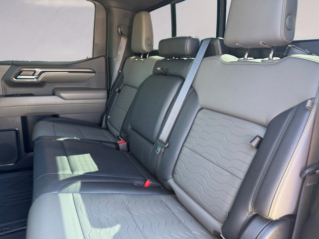 2023 Chevrolet Silverado 1500 ZR2 photo 13