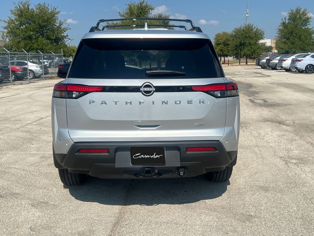 2025 Nissan Pathfinder SV photo 15