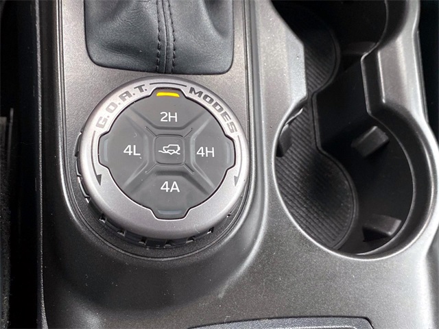 2021 Ford Bronco First Edition photo 14