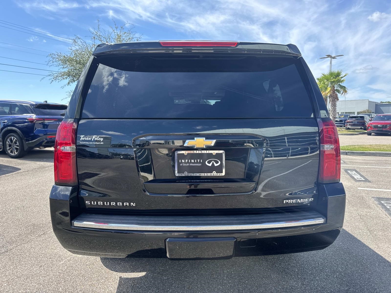 2020 Chevrolet Suburban Premier photo 6