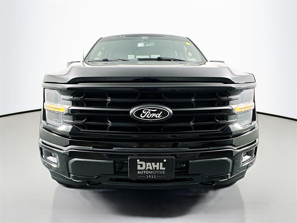 2024 Ford F-150 XLT photo 2