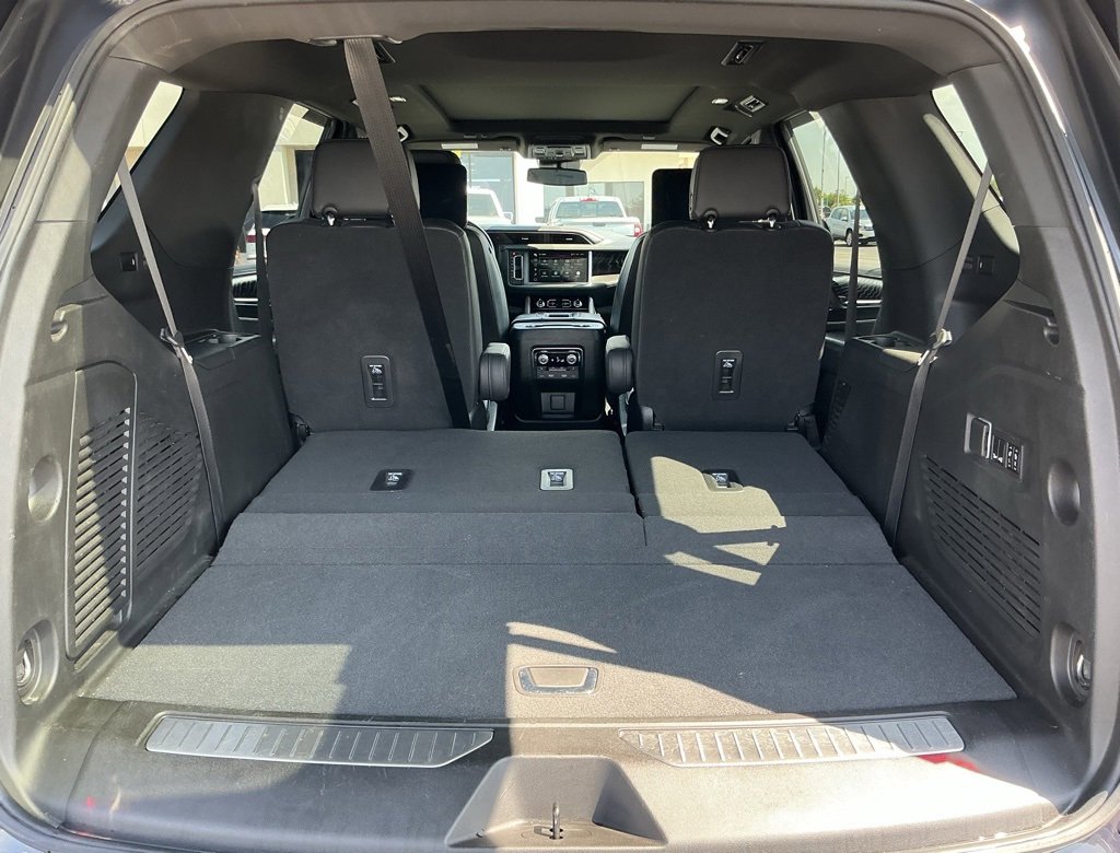 2023 Gmc Yukon Denali photo 19