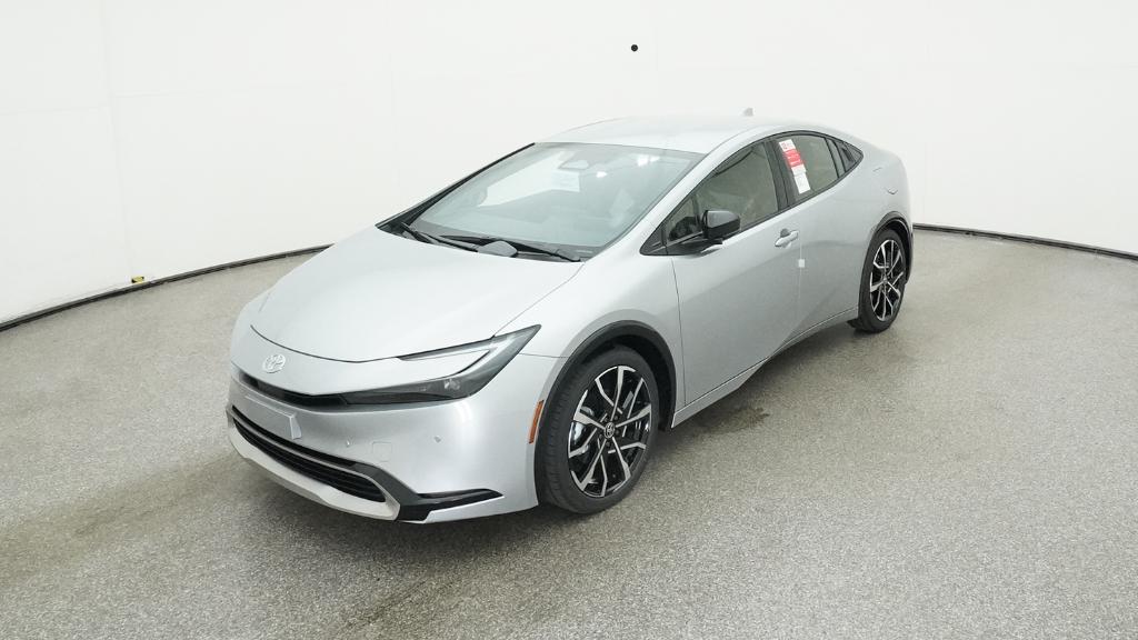 2025 Toyota Prius XSE's photo