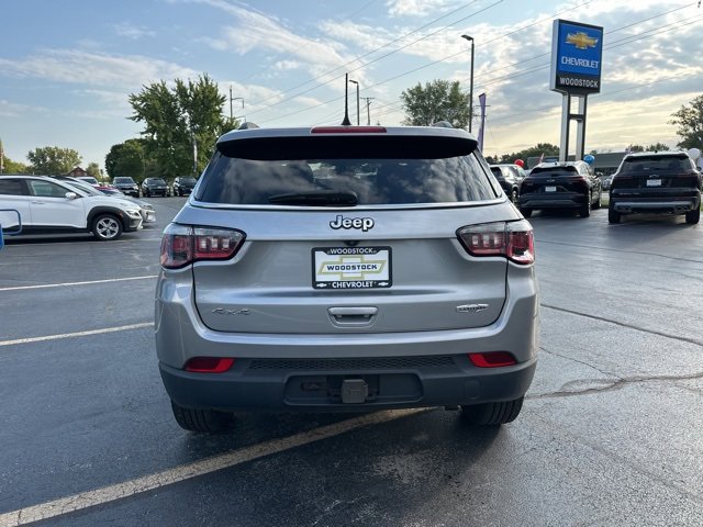 2018 Jeep Compass North Edition Latitude photo 3