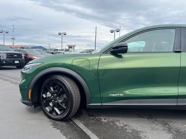 2024 Ford Mustang Mach-E Select photo 11