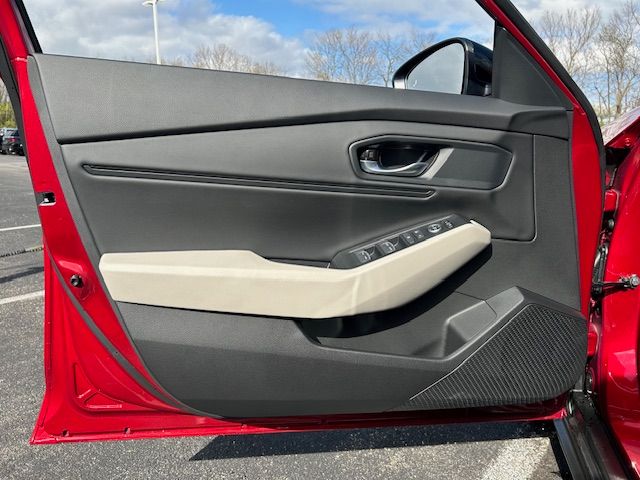 2025 Honda Accord 1.5T SE photo 14