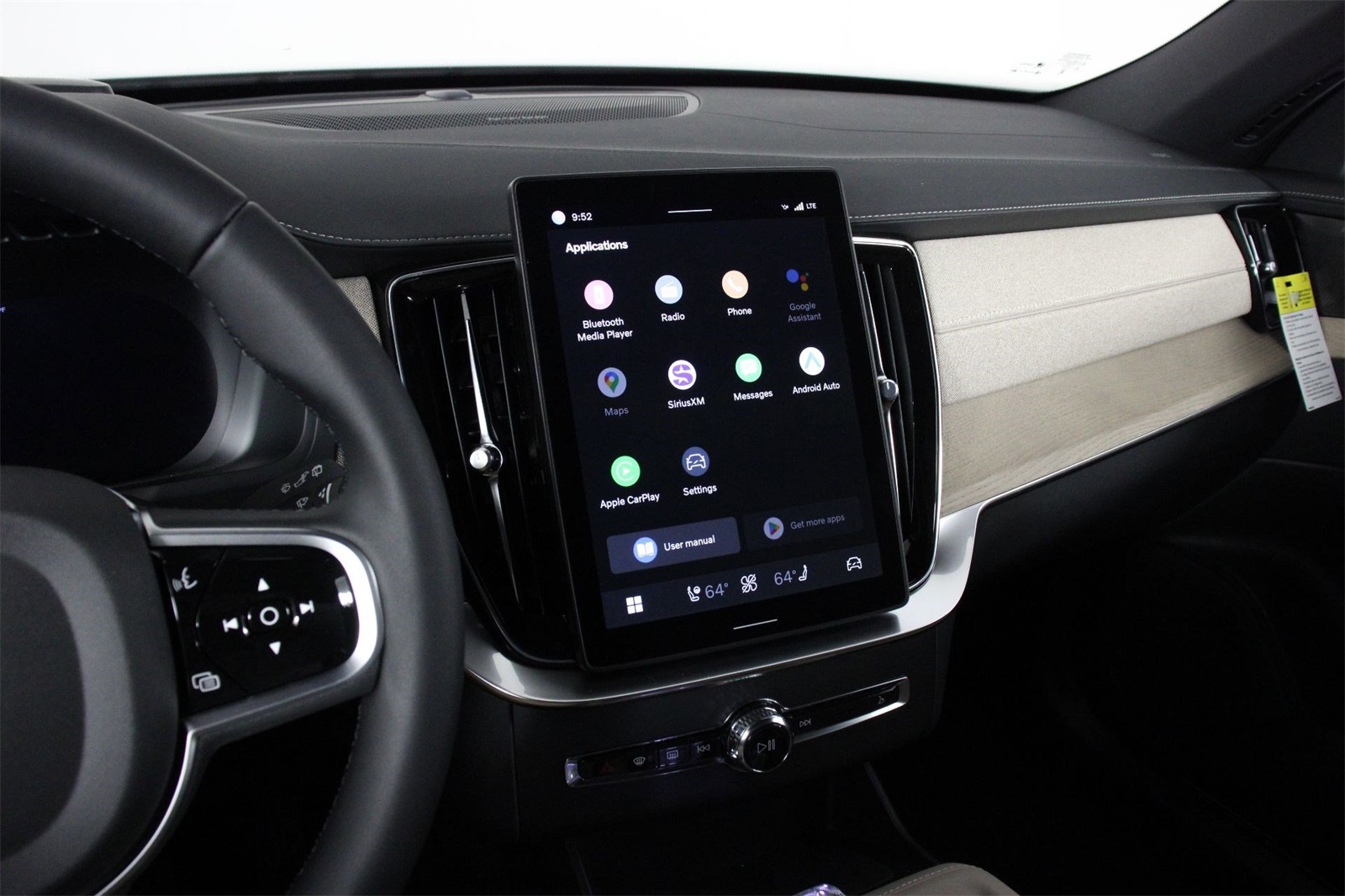 2026 Volvo XC90 photo 6