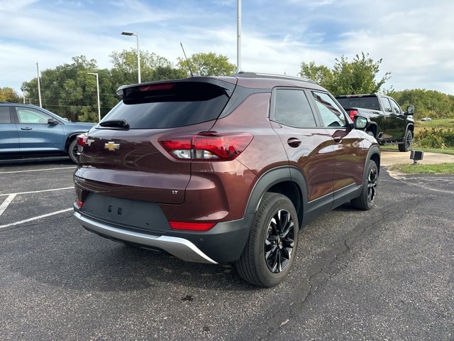 2022 Chevrolet Trailblazer LT photo 3