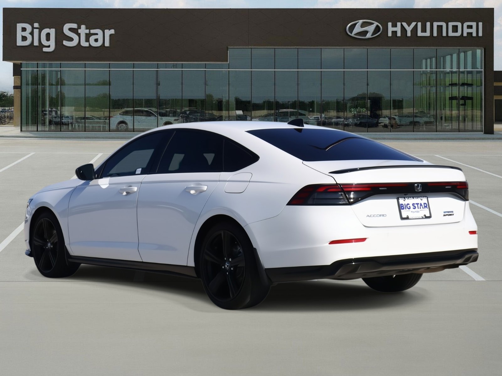 2025 Honda Accord - Image 3