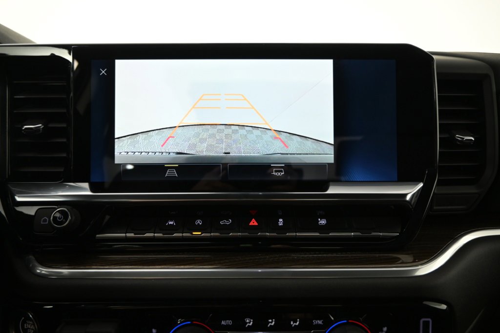 2025 Chevrolet Silverado 1500 LT photo 26