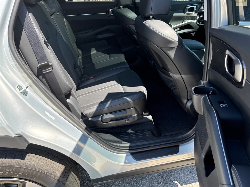 2026 Kia Sorento S photo 15
