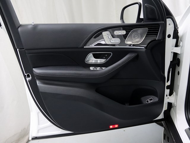 2025 Mercedes Benz GLE 350 4MATIC photo 28