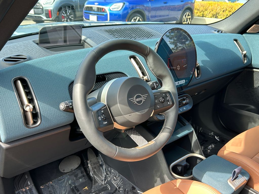 2025 Mini Countryman SE ALL4 photo 12