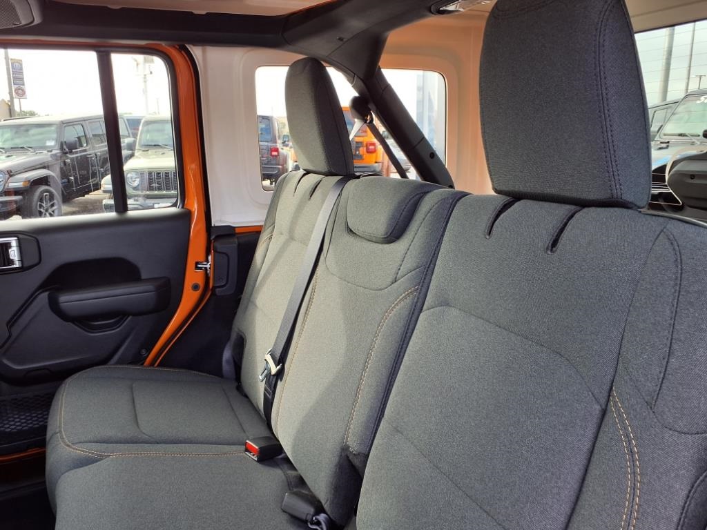 2025 Jeep Wrangler Sport S photo 10