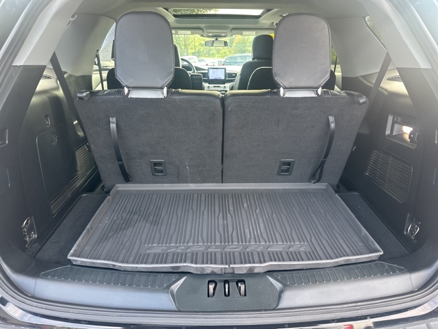 2021 Ford Explorer XLT photo 26