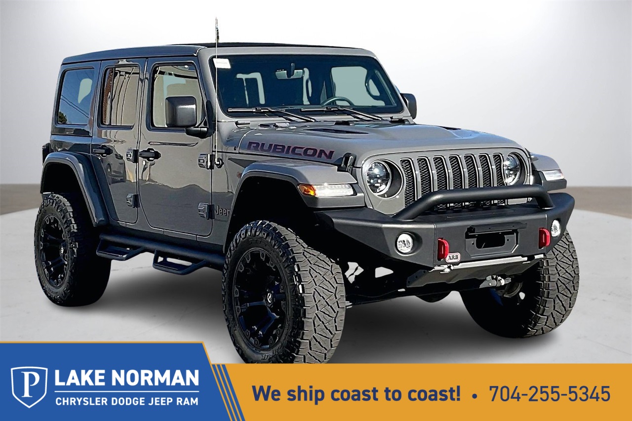 2023 Jeep Wrangler 4-Door Rubicon's photo