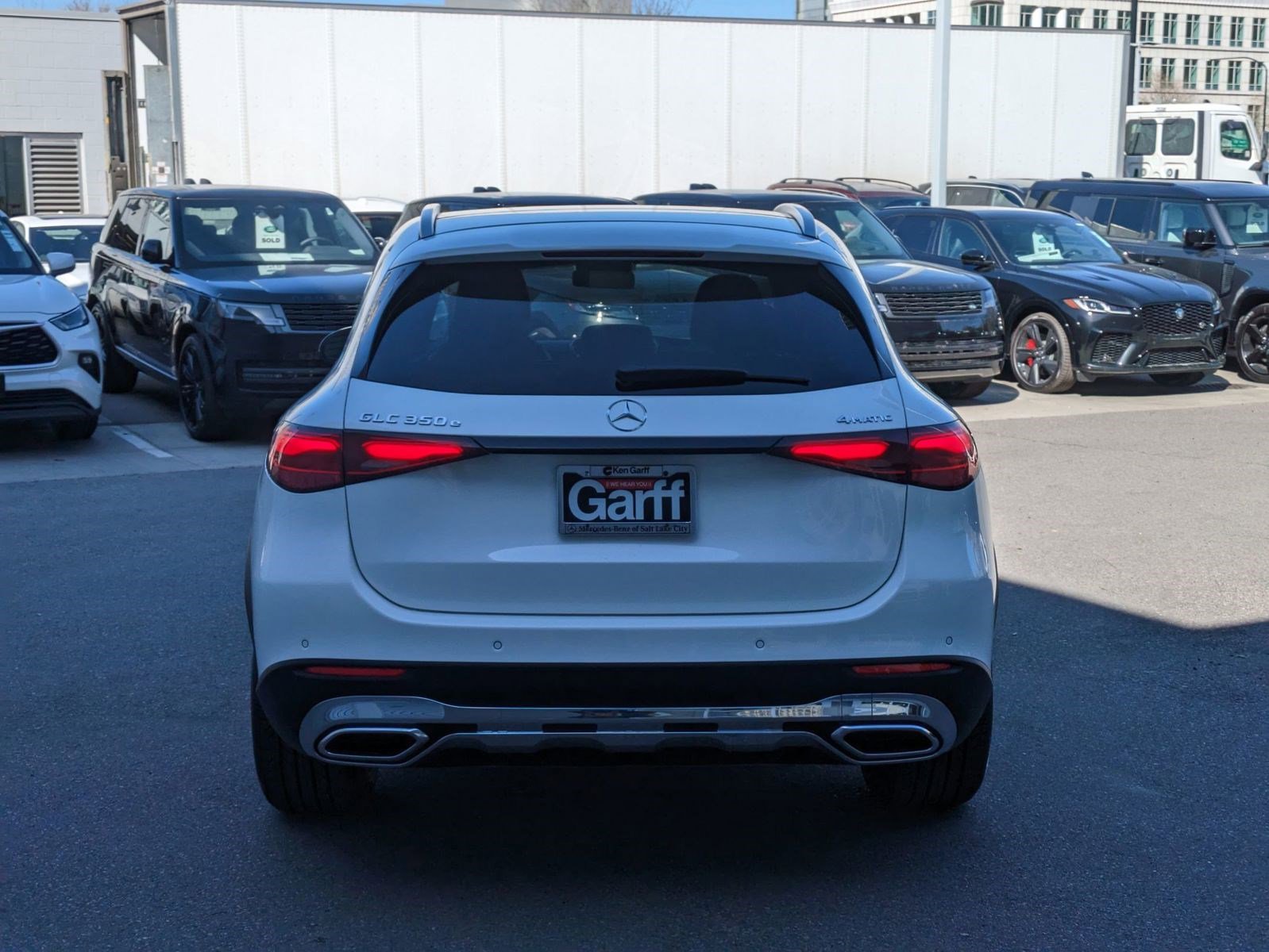 2025 Mercedes Benz GLC 350e 4MATIC photo 4