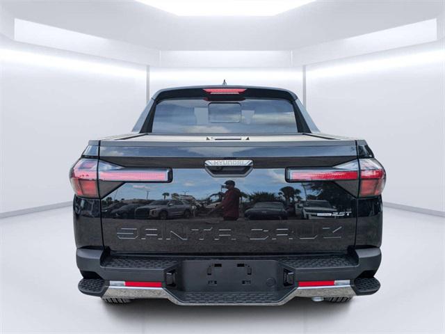 2025 Hyundai Santa Cruz Limited photo 4