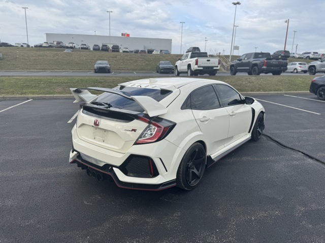 2017 Honda Civic Type R Touring photo 3