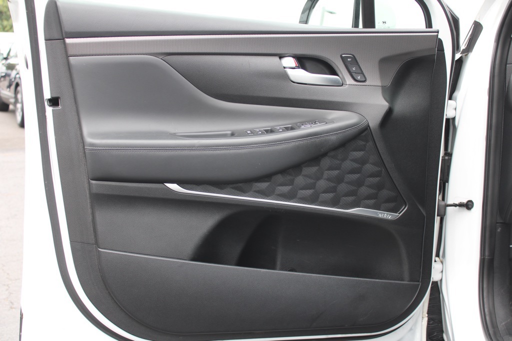 2020 Hyundai Santa Fe Limited 2.0T photo 12