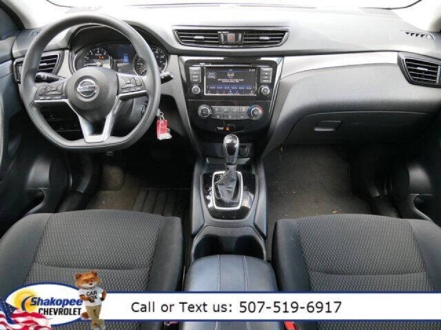 2021 Nissan Rogue Sport S photo 11