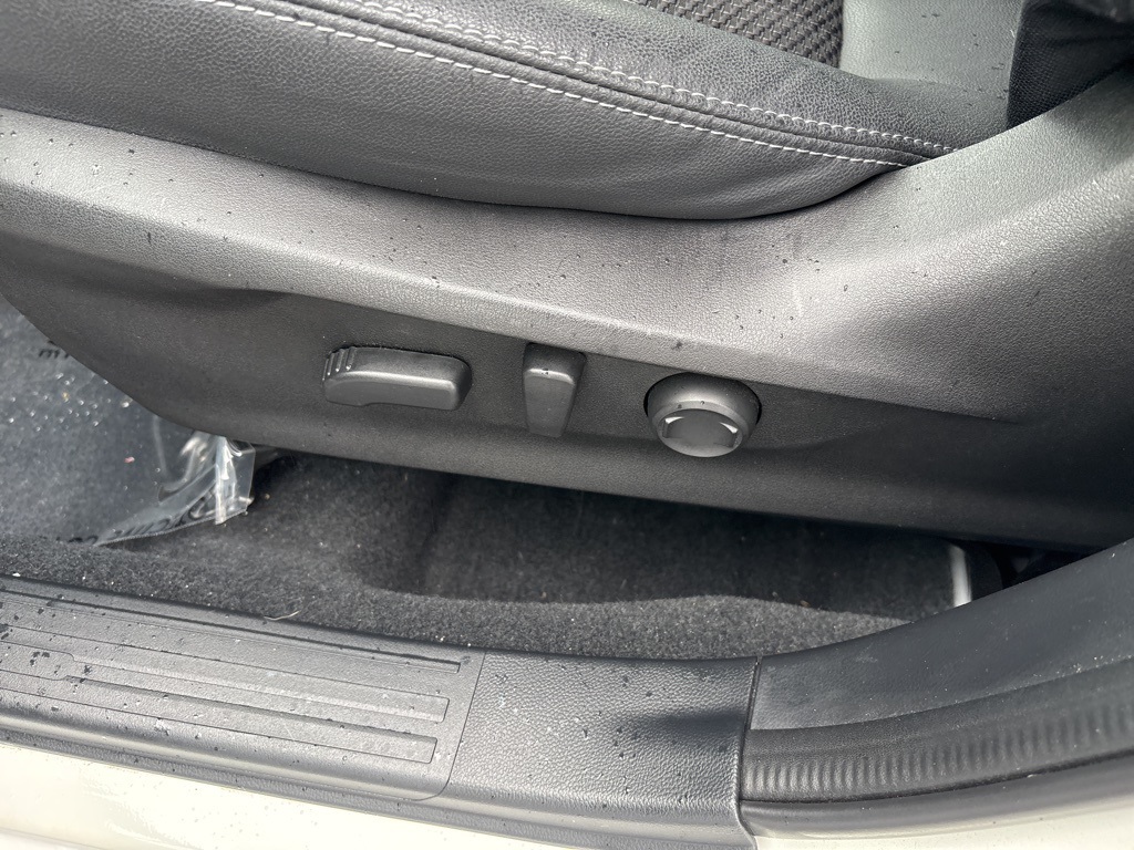 2021 Subaru Forester Premium photo 21