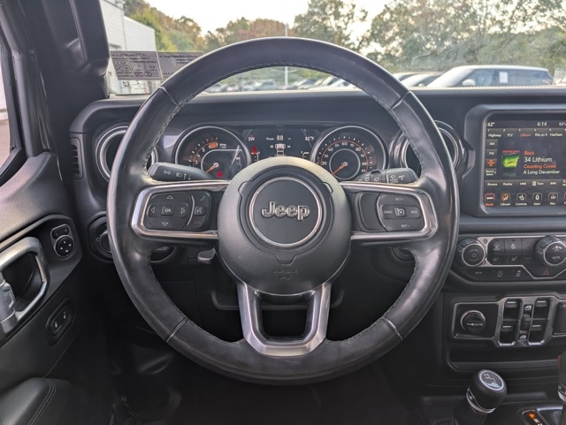 2022 Jeep Wrangler Unlimited Sahara photo 17