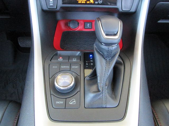 2020 Toyota RAV4 TRD photo 15