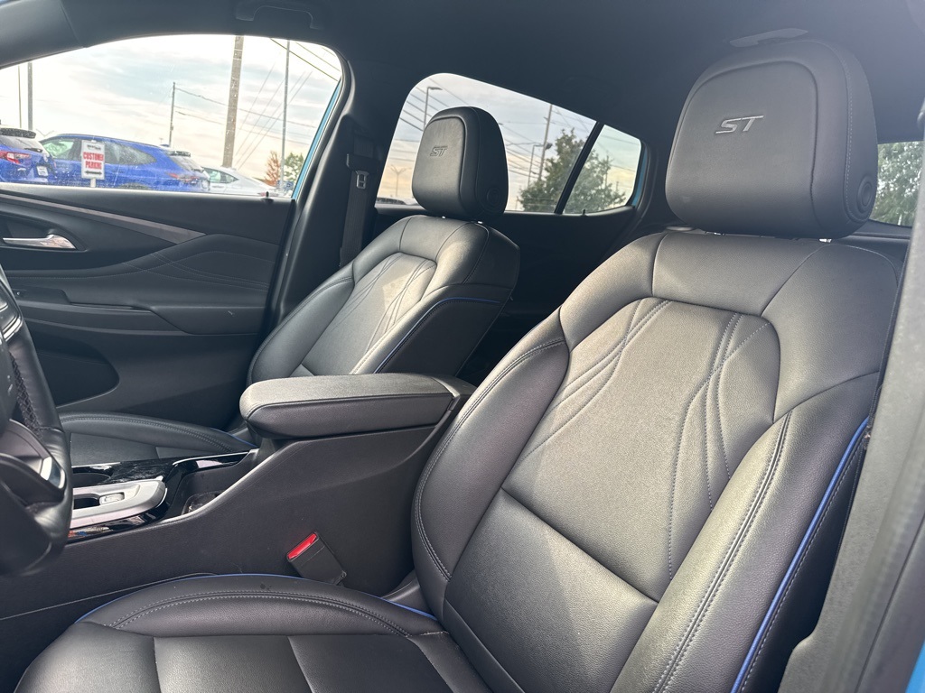 2025 Buick Envista ST photo 5