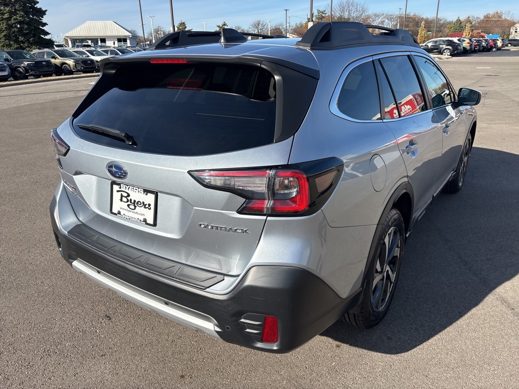 2022 Subaru Outback Limited photo 3