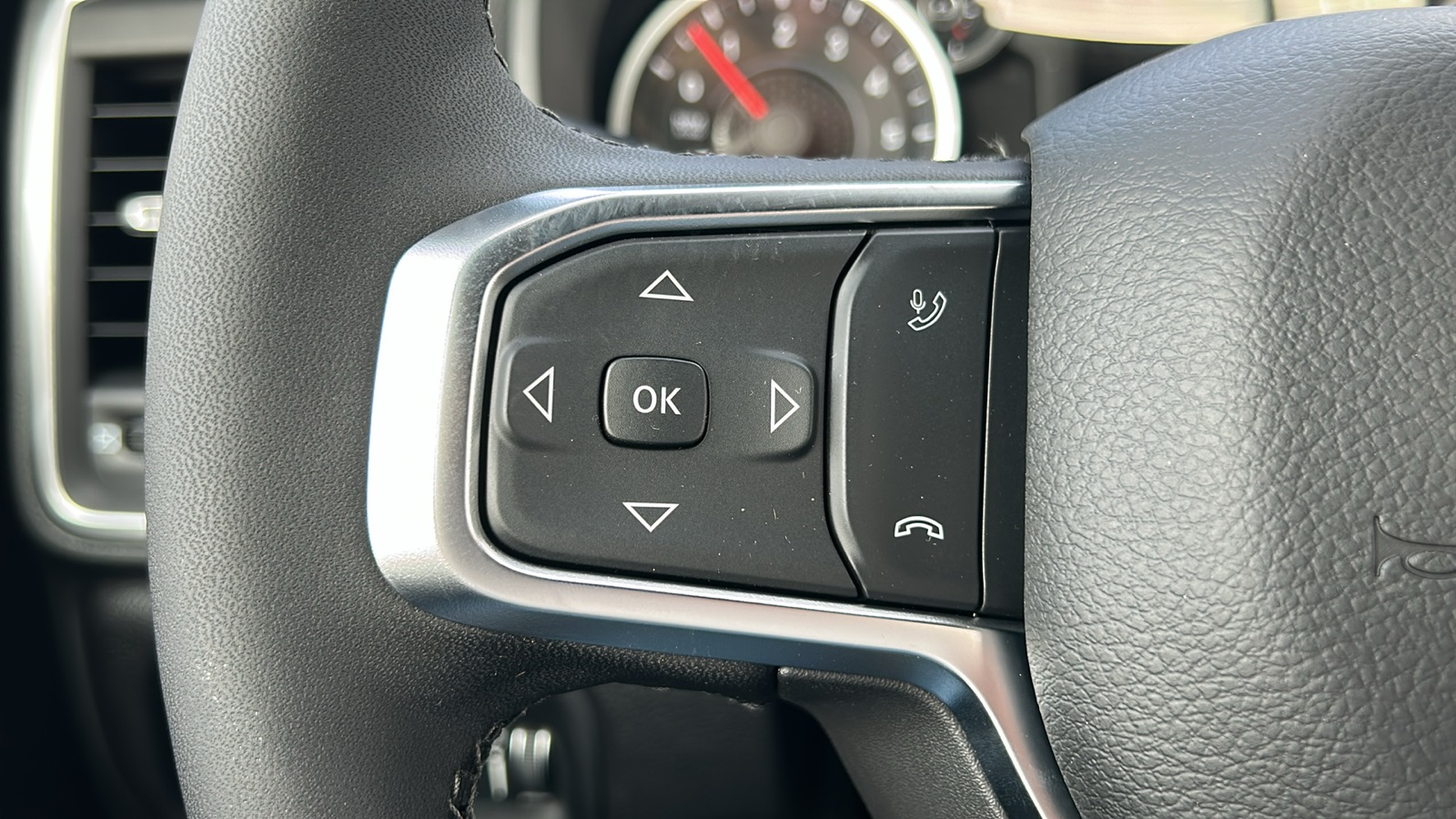 2025 Ram 1500 Big Horn Lone Star photo 25
