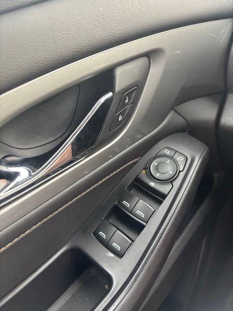 2021 Chevrolet Traverse LS photo 20