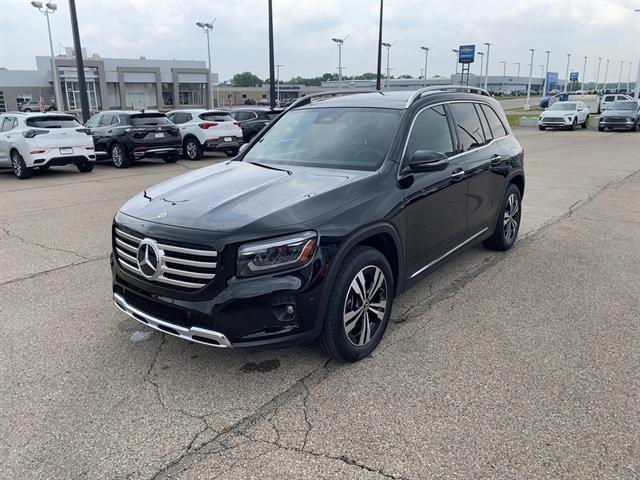 2025 Mercedes-Benz GLB Base's photo