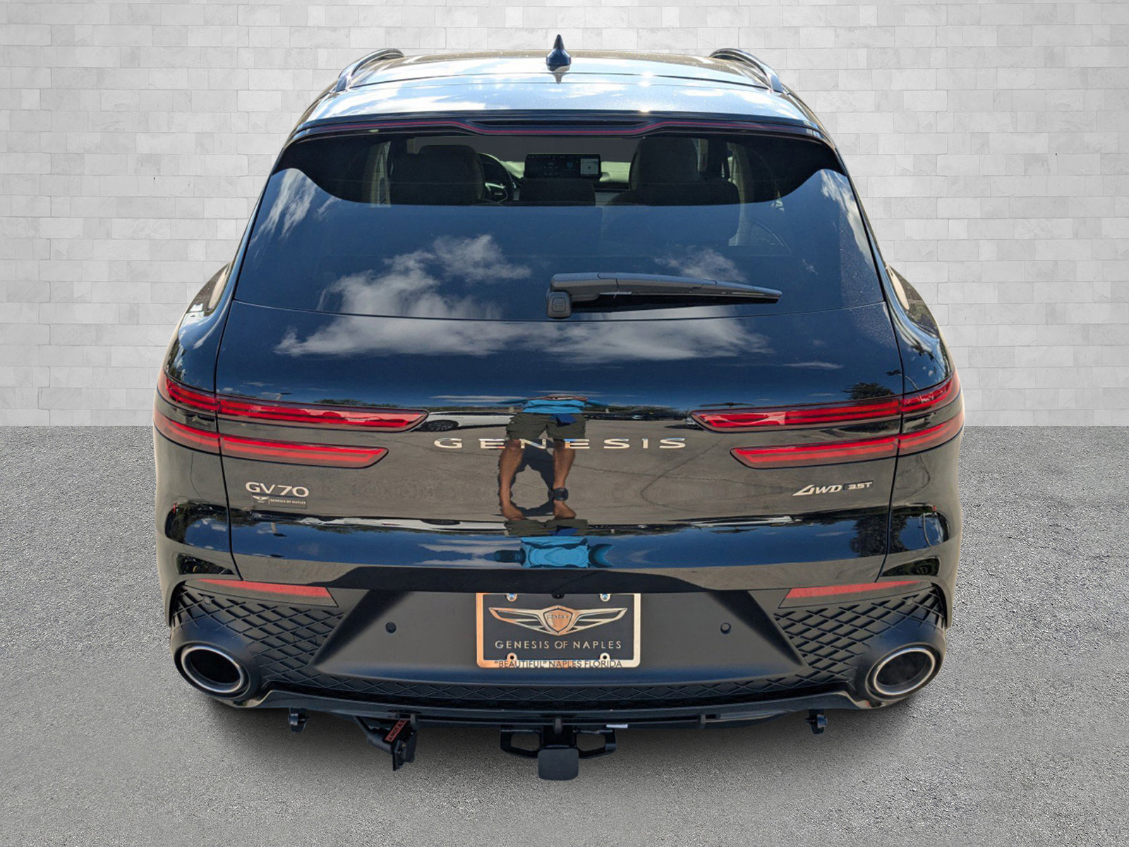 2025 Genesis GV70 3.5T Sport Prestige photo 3