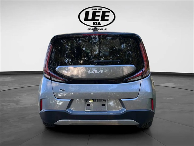 2023 Kia Soul LX photo 3