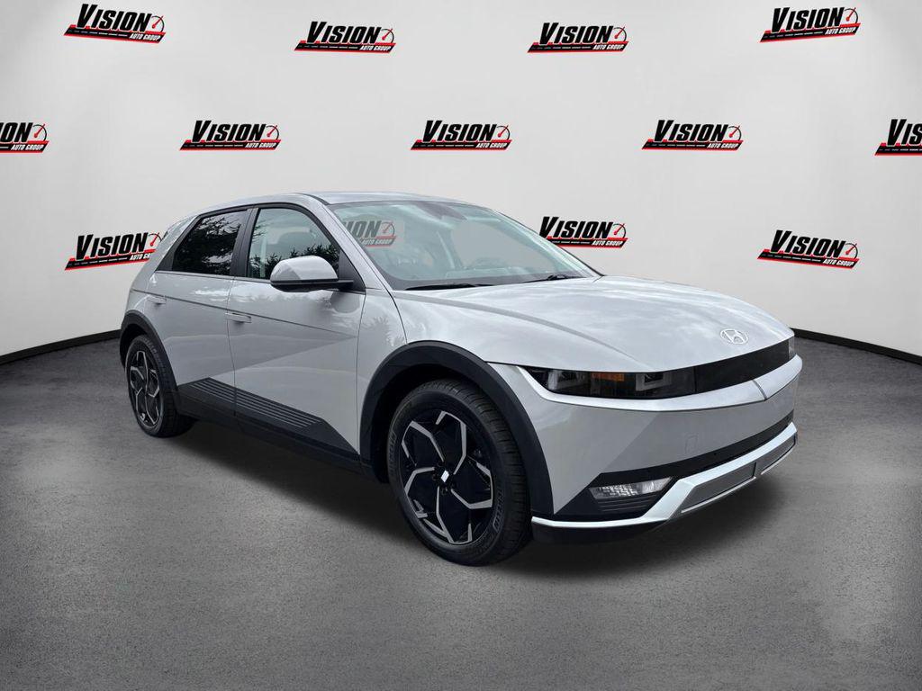 2024 Hyundai Ioniq 5 SEL photo 3