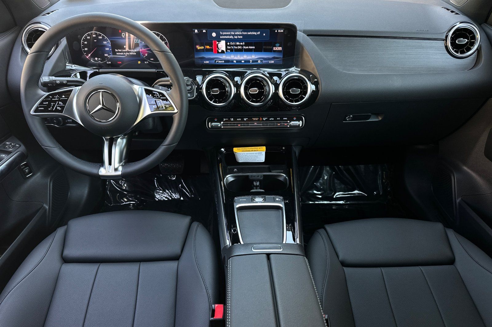 2026 Mercedes Benz GLA 250 photo 3