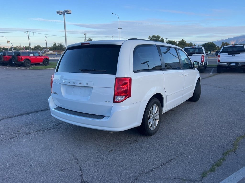 2014 Dodge Grand Caravan SXT photo 6