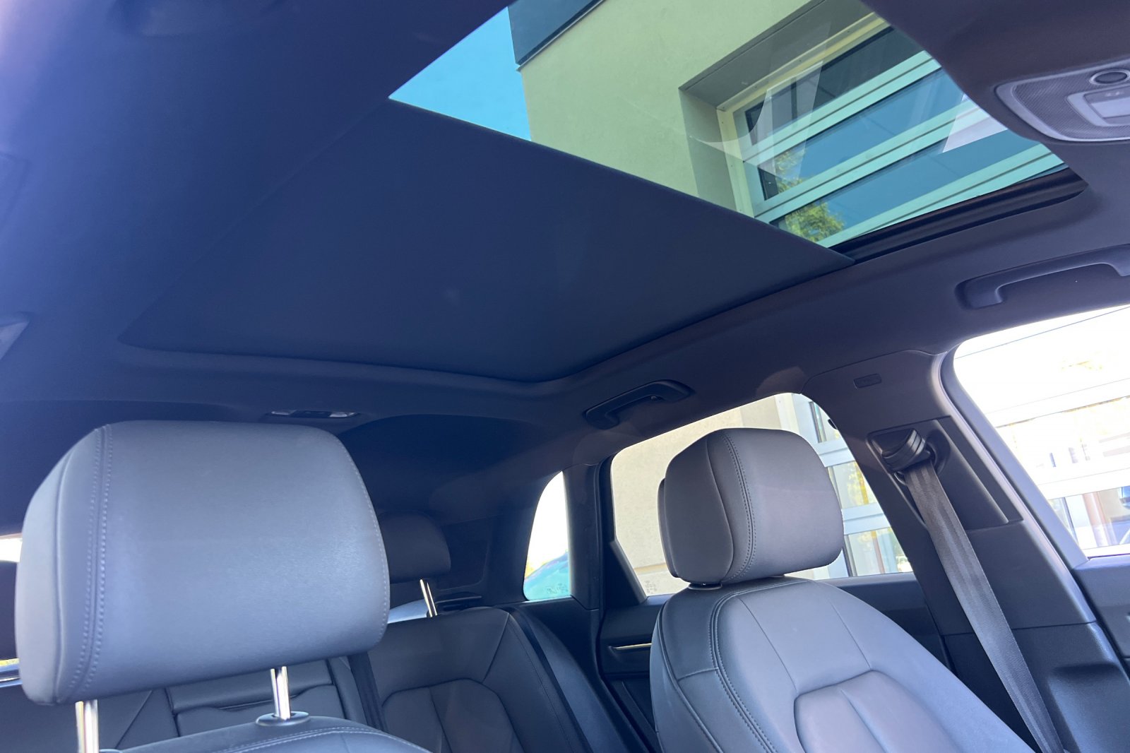 2023 Audi Q3 S line Premium photo 12