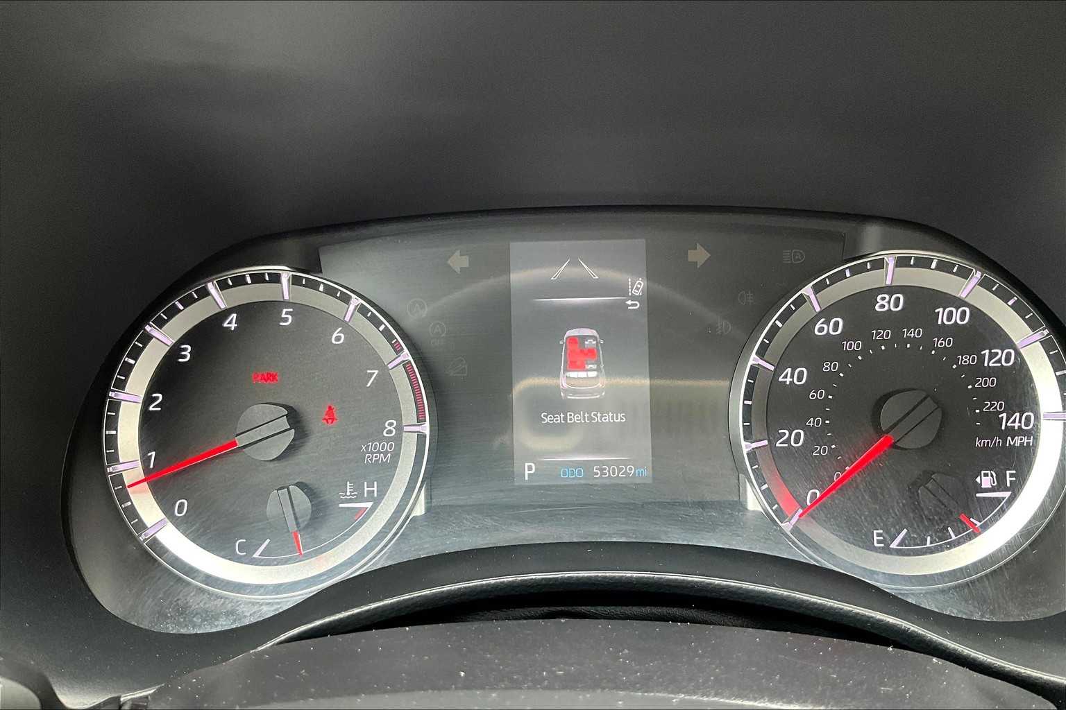 2022 Toyota Highlander LE photo 23