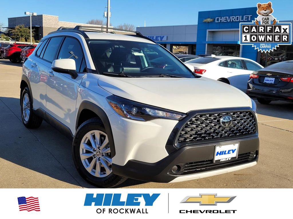 2024 Toyota Corolla Cross LE